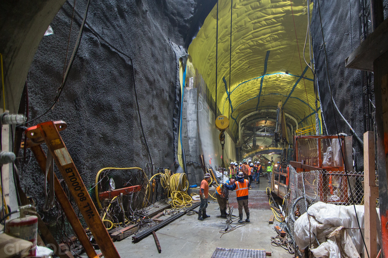 Illustration for article titled A Subterranean Stroll Through NYC's Newest Train Tunnel